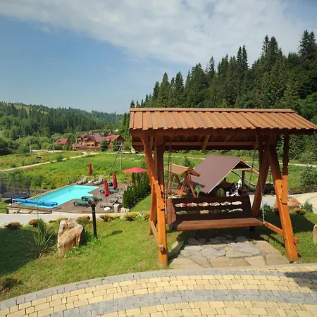 смарагдовий пагорб *