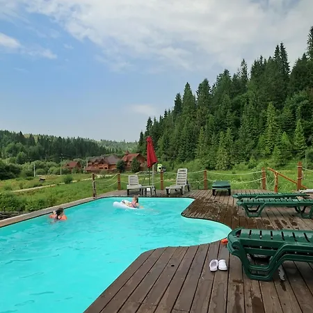 смарагдовий пагорб Apartment