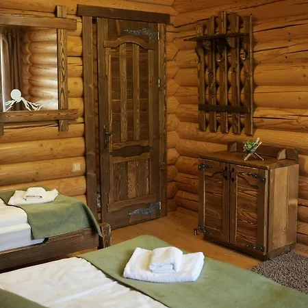 смарагдовий пагорб *