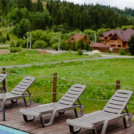 смарагдовий пагорб Apartment Plave