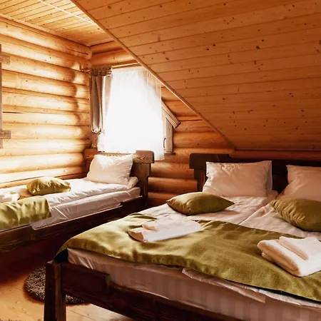 смарагдовий пагорб Apartment *