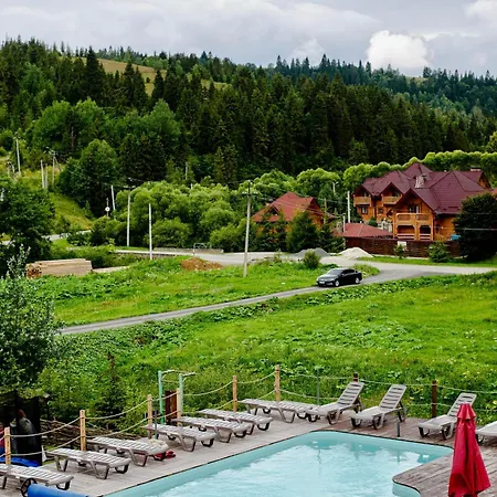 смарагдовий пагорб Plave