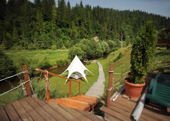 смарагдовий пагорб Plave